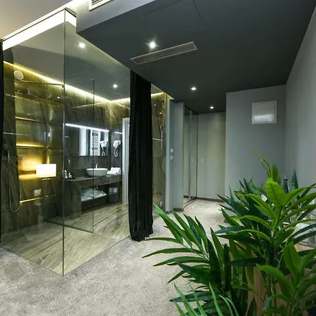 Luxury Lavie 4* זאדאר