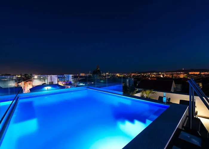 Luxury Lavie Penzion 4*