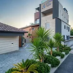 Gasthof Luxury Lavie